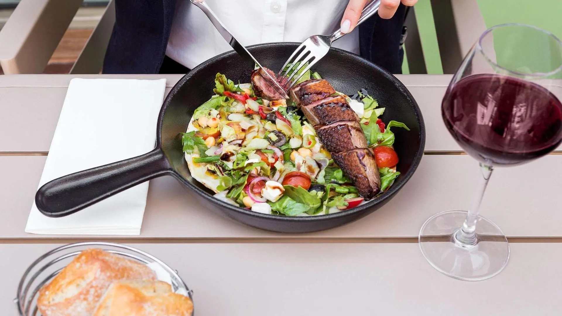 Novotel Paris Charles De Gaulle Airport Roissy-en-France 4*,
